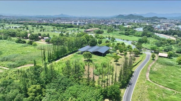 亚新T+0配资 吾乡大藏·良渚丨比大禹治水早约千年？水利工程“黑科技”惊掉下巴